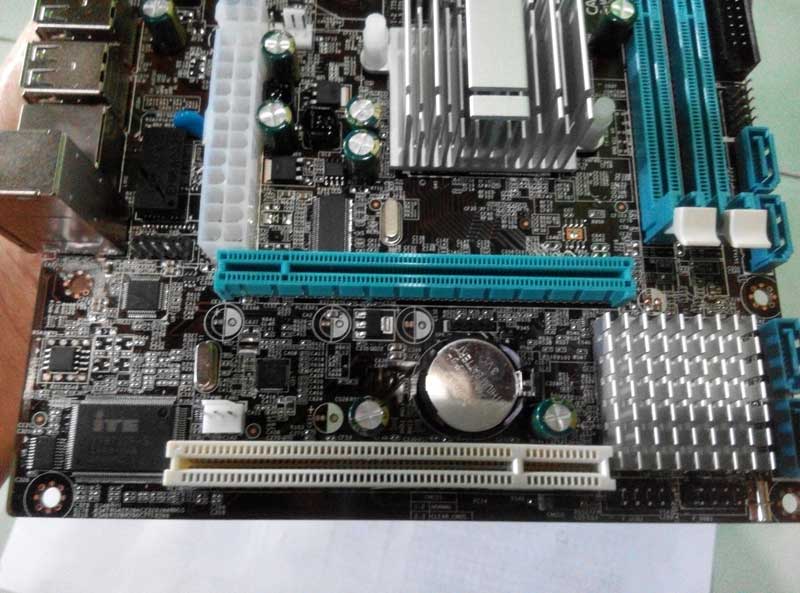 slot VGA dan PCI motherboard xtream intel G41 DDR3 LGA 775 - Review / Ulasan Motherboard Power Xtreme Chipset Intel G41 LGA 775 DDR 3 2021